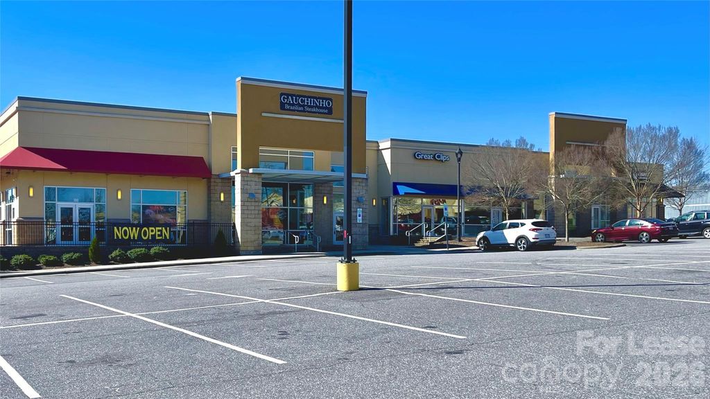5 Westgate Parkway 120, Asheville, NC 28806