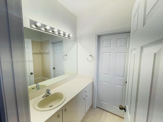 903 N SANTA CATALINA Circle, North Lauderdale, FL 33068