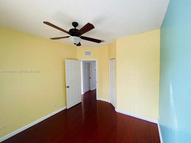 903 N SANTA CATALINA Circle, North Lauderdale, FL 33068