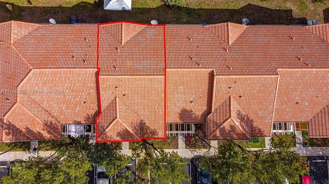 903 N SANTA CATALINA Circle, North Lauderdale, FL 33068