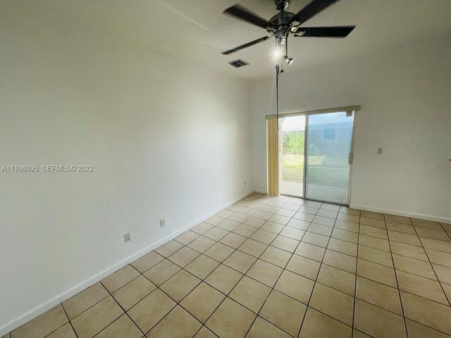 903 N SANTA CATALINA Circle, North Lauderdale, FL 33068