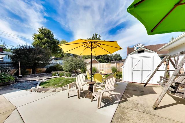 838 S Grant Avenue, Villa Park, IL 60181