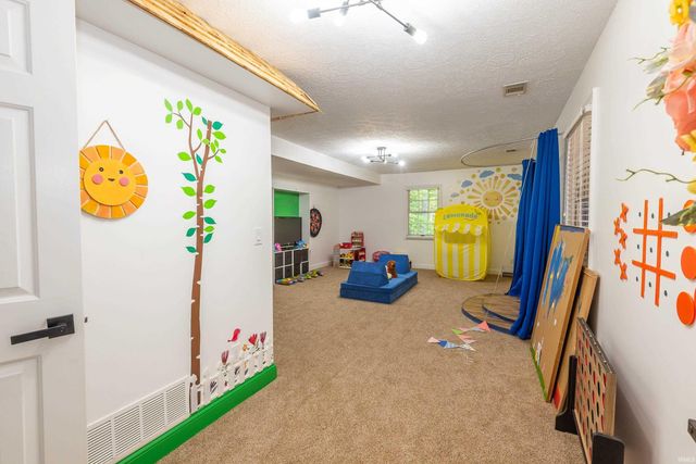 3717 E Devonshire Lane, Bloomington, IN 47408