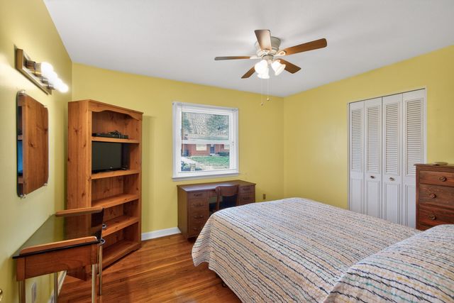 480 Wanstead Way, Lexington, KY 40505