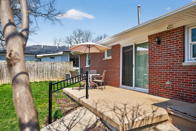 480 Wanstead Way, Lexington, KY 40505