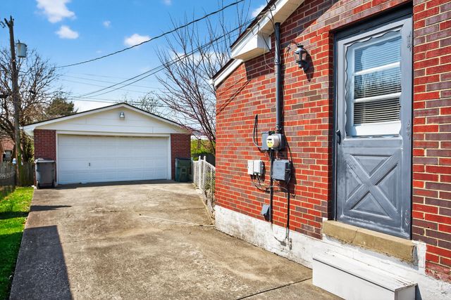 480 Wanstead Way, Lexington, KY 40505