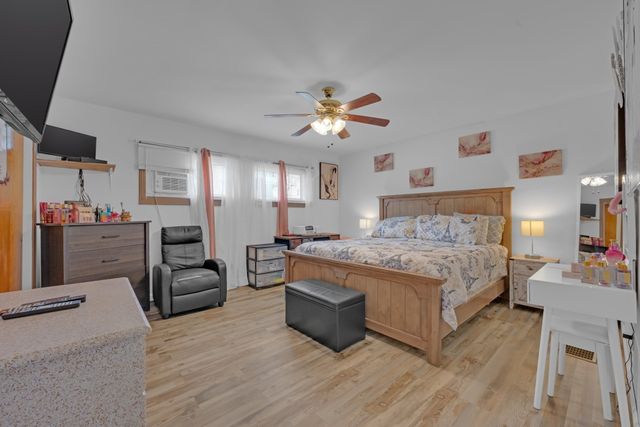 10 Union St, Southbridge, MA 01550