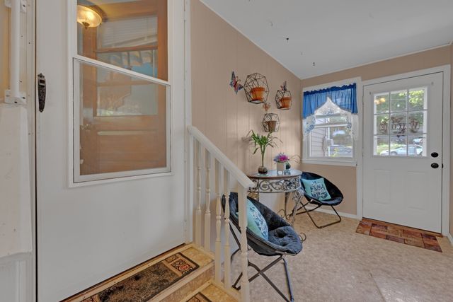 10 Union St, Southbridge, MA 01550