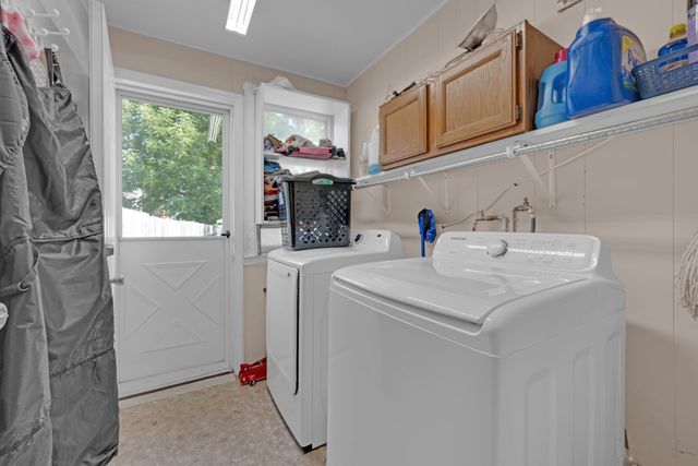 10 Union St, Southbridge, MA 01550