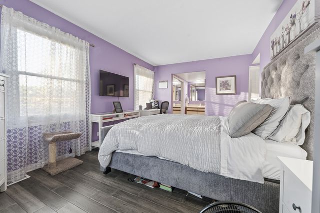 1804 Fayette Walk D, Hoffman Estates, IL 60169