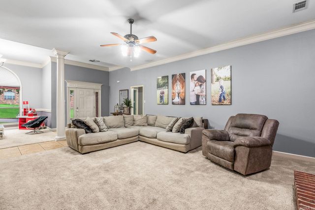234 Summit Valley Circle, Maumelle, AR 72113