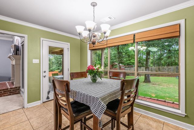 234 Summit Valley Circle, Maumelle, AR 72113