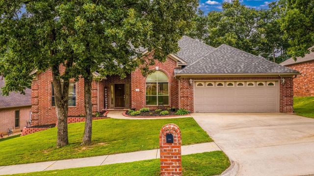 234 Summit Valley Circle, Maumelle, AR 72113