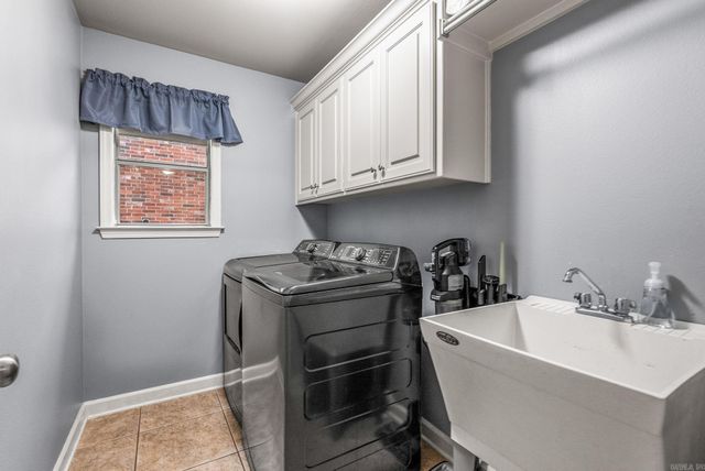 234 Summit Valley Circle, Maumelle, AR 72113