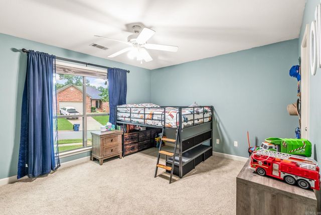 234 Summit Valley Circle, Maumelle, AR 72113