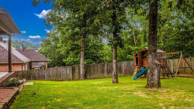 234 Summit Valley Circle, Maumelle, AR 72113