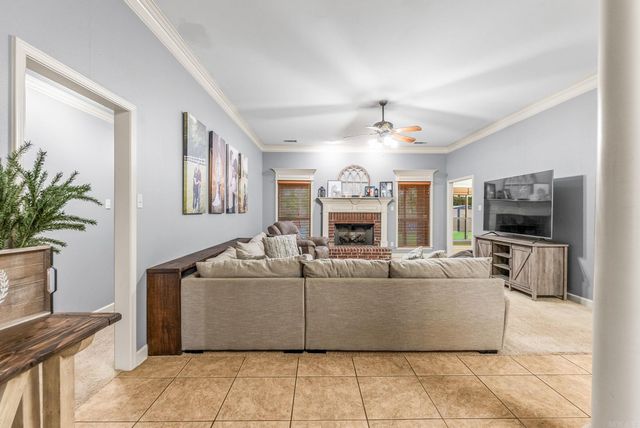 234 Summit Valley Circle, Maumelle, AR 72113