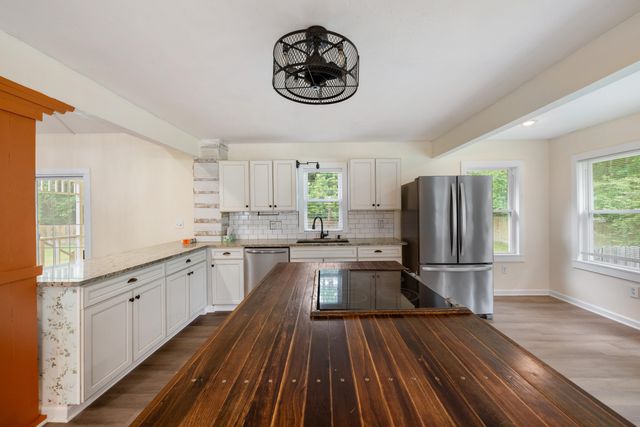 162 Whippoorwill Drive, Summerville, SC 29483