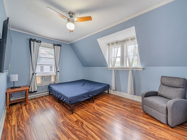 72 Mount Vernon St, Fitchburg, MA 01420