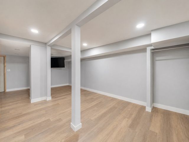 72 Mount Vernon St, Fitchburg, MA 01420