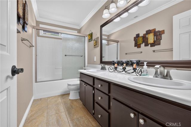 992 Chinotto Circle, Corona, CA 92881
