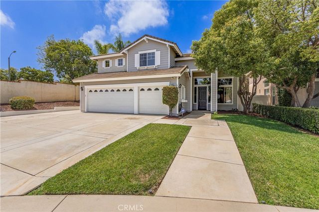 992 Chinotto Circle, Corona, CA 92881