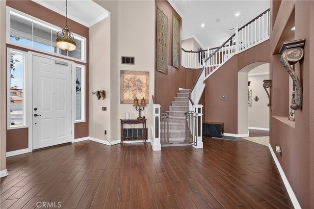 992 Chinotto Circle, Corona, CA 92881