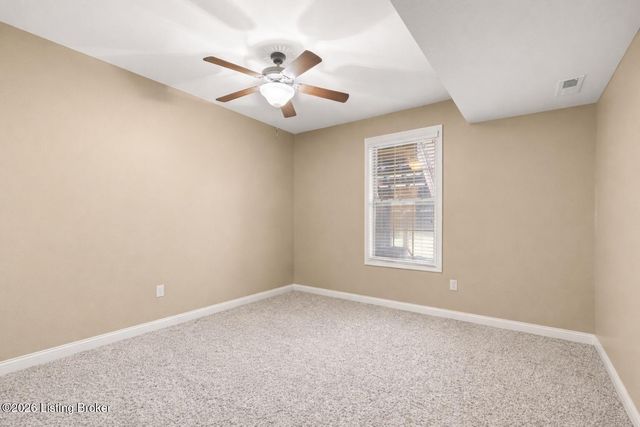 2024 Vincennes Pl, Floyds Knobs, IN 47119