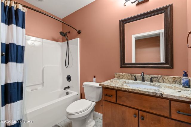 2024 Vincennes Pl, Floyds Knobs, IN 47119