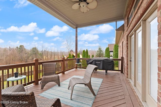 2024 Vincennes Pl, Floyds Knobs, IN 47119