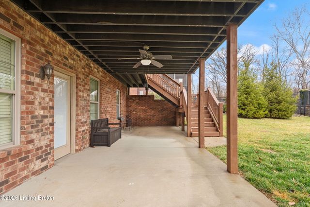 2024 Vincennes Pl, Floyds Knobs, IN 47119