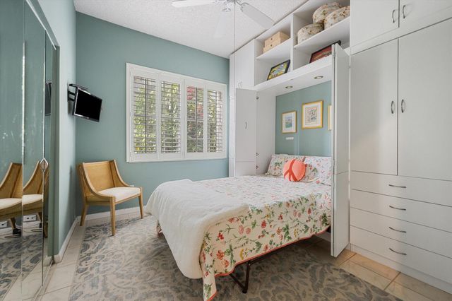 10291 N Andover Coach Lane A1, Lake Worth, FL 33449