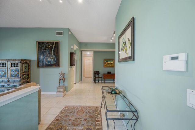 10291 N Andover Coach Lane A1, Lake Worth, FL 33449