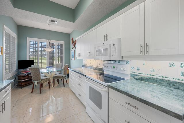 10291 N Andover Coach Lane A1, Lake Worth, FL 33449