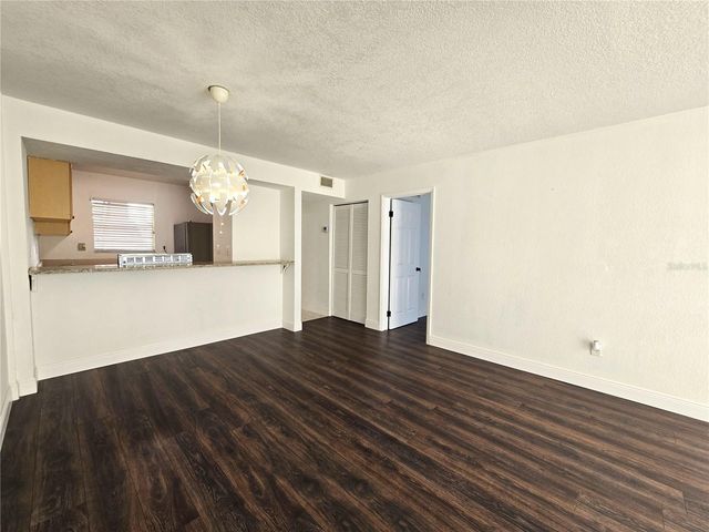 2625 STATE ROAD 590 1913, Clearwater, FL 33759