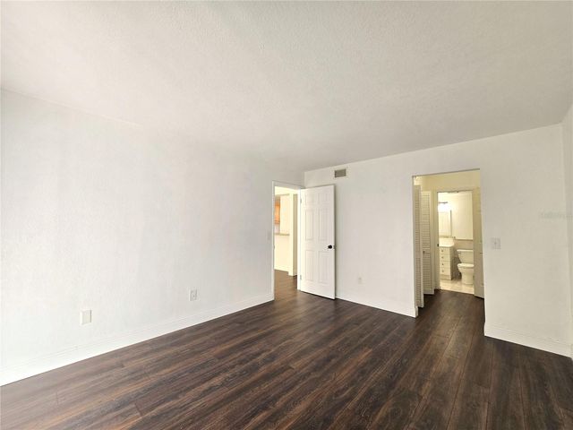 2625 STATE ROAD 590 1913, Clearwater, FL 33759