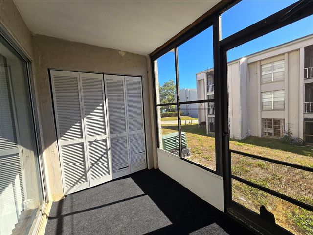 2625 STATE ROAD 590 1913, Clearwater, FL 33759