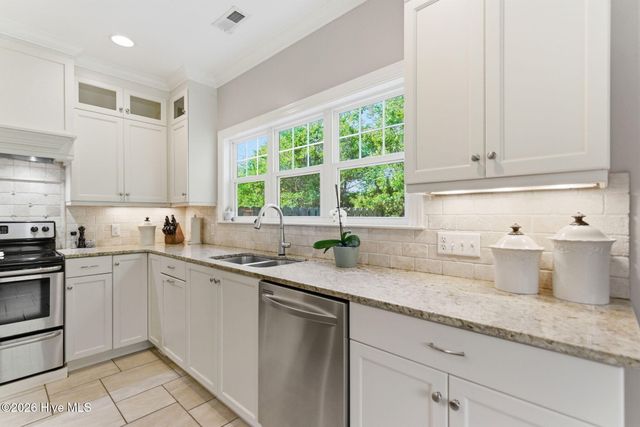 7417 Dunbar Road, Wilmington, NC 28411