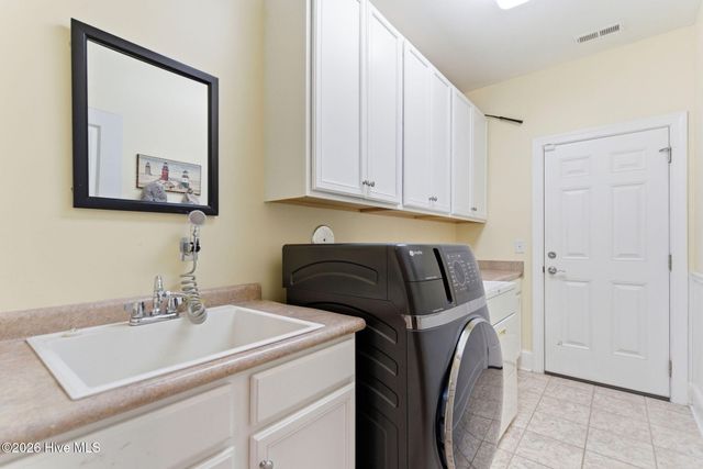7417 Dunbar Road, Wilmington, NC 28411