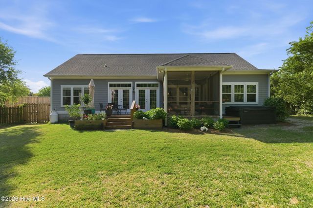 7417 Dunbar Road, Wilmington, NC 28411