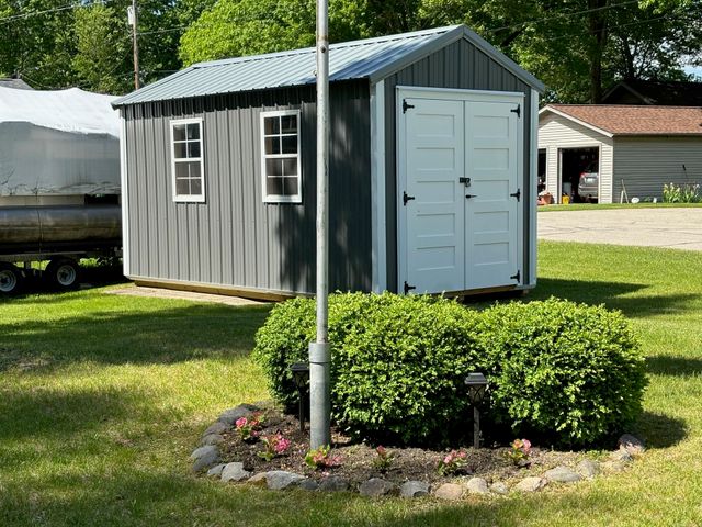 3259 Beaver Court, Gladwin, MI 48624