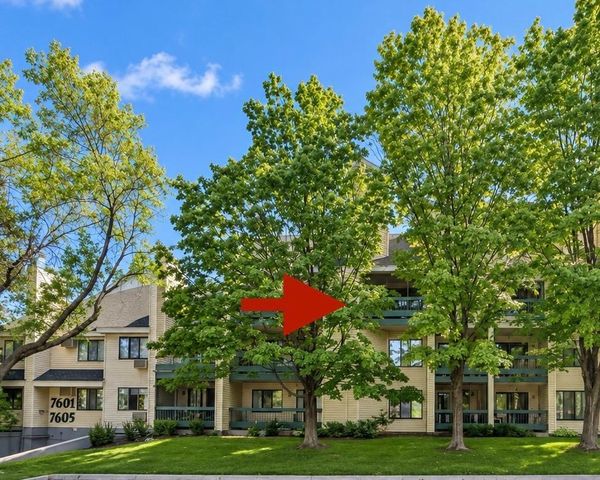 7601 Edinborough Way 6308, Edina, MN 55435