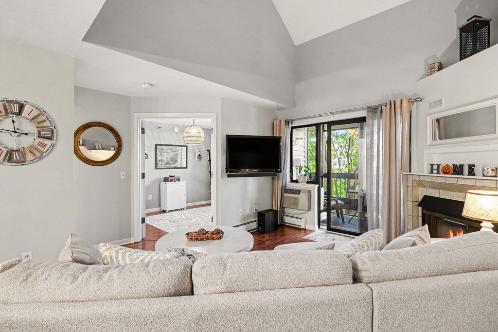7601 Edinborough Way 6308, Edina, MN 55435 — photo 3