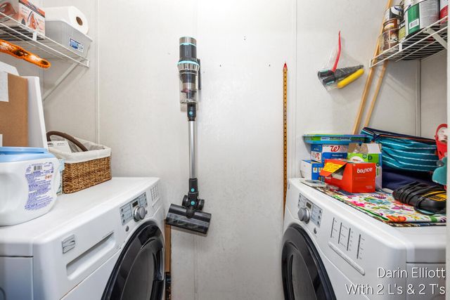 280 W Scarlet Oak Drive, Coopersville, MI 49404