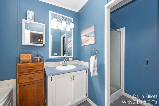 280 W Scarlet Oak Drive, Coopersville, MI 49404