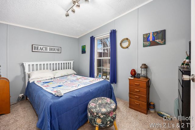 280 W Scarlet Oak Drive, Coopersville, MI 49404