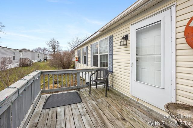 280 W Scarlet Oak Drive, Coopersville, MI 49404