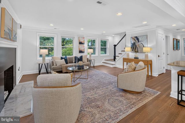 7110 ALASKA AVE NW, Washington, DC 20012
