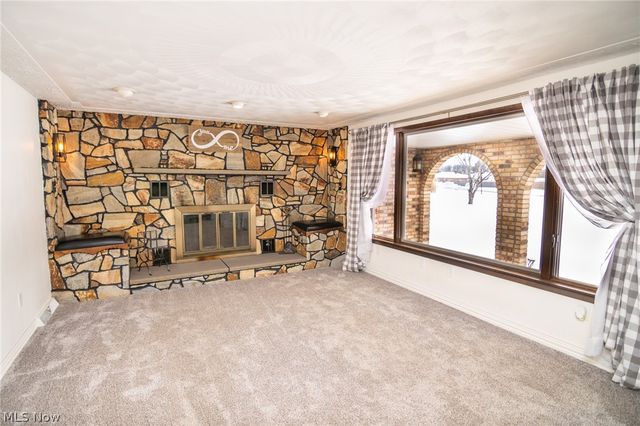 71 Trails End, Toronto, OH 43964