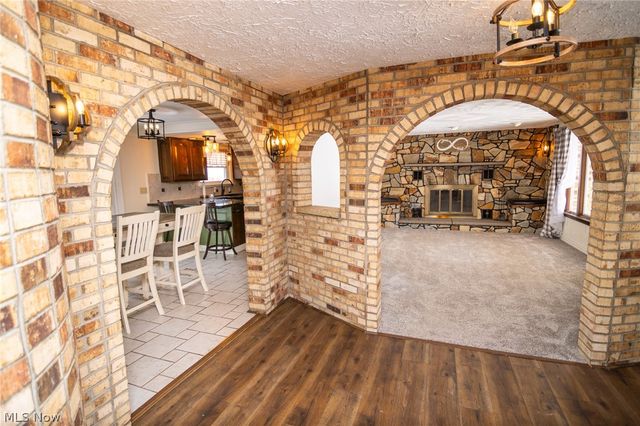 71 Trails End, Toronto, OH 43964